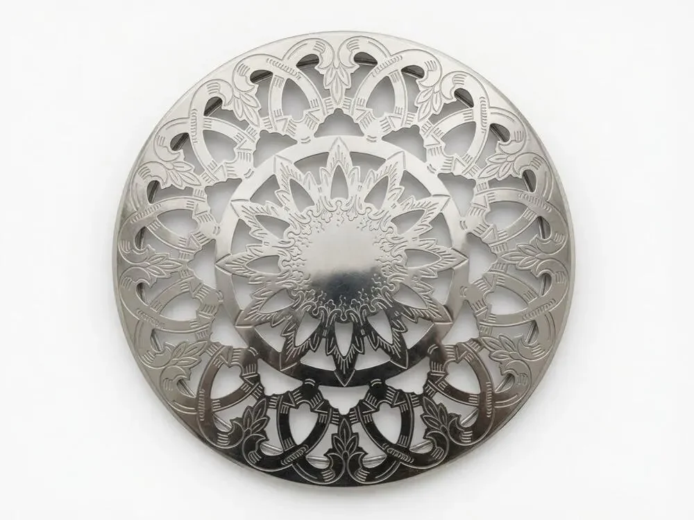 Antique Style Silverplate Filigree Trivet Decorative Table Protector